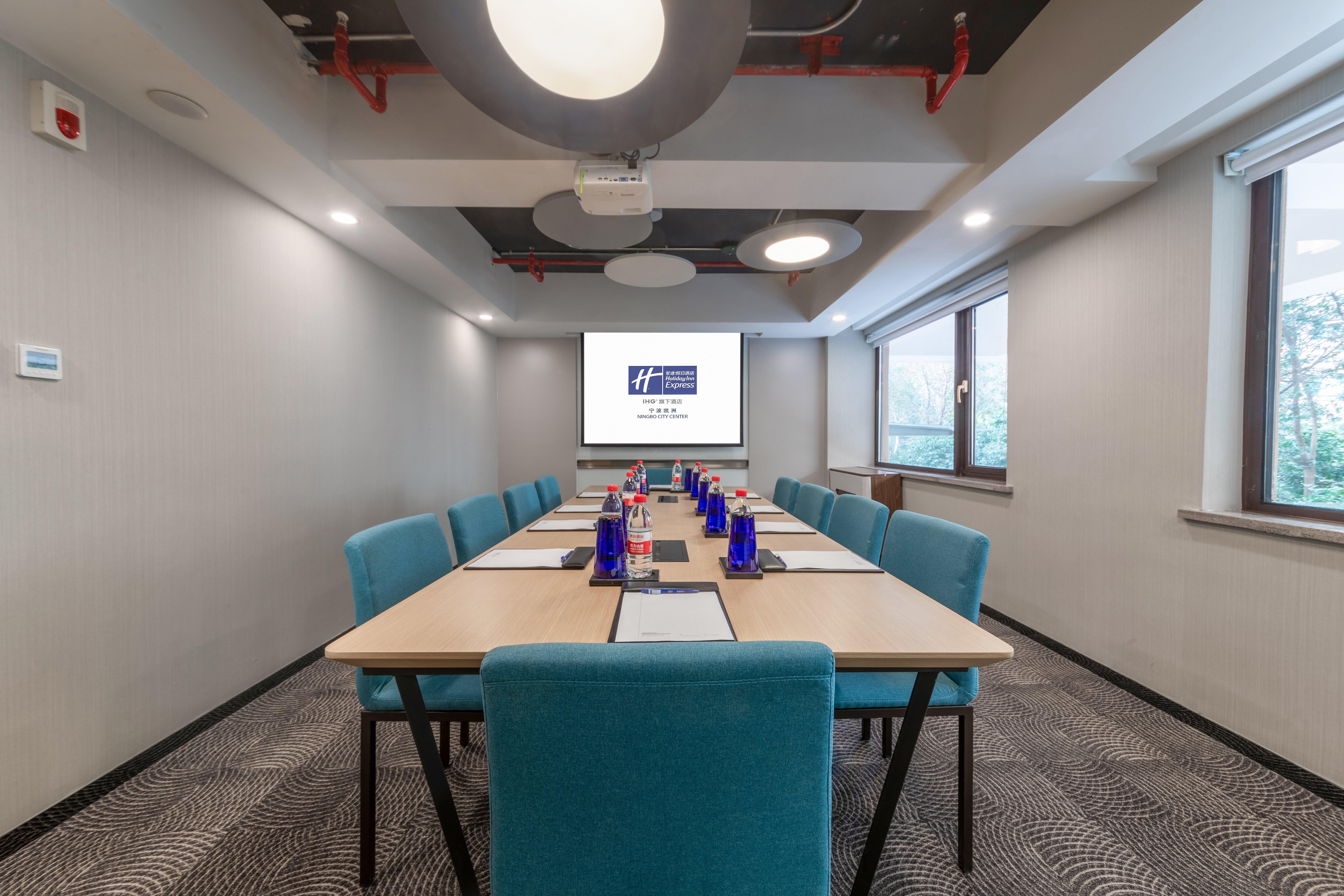Holiday Inn Express Ningbo City Center By Ihg Esterno foto