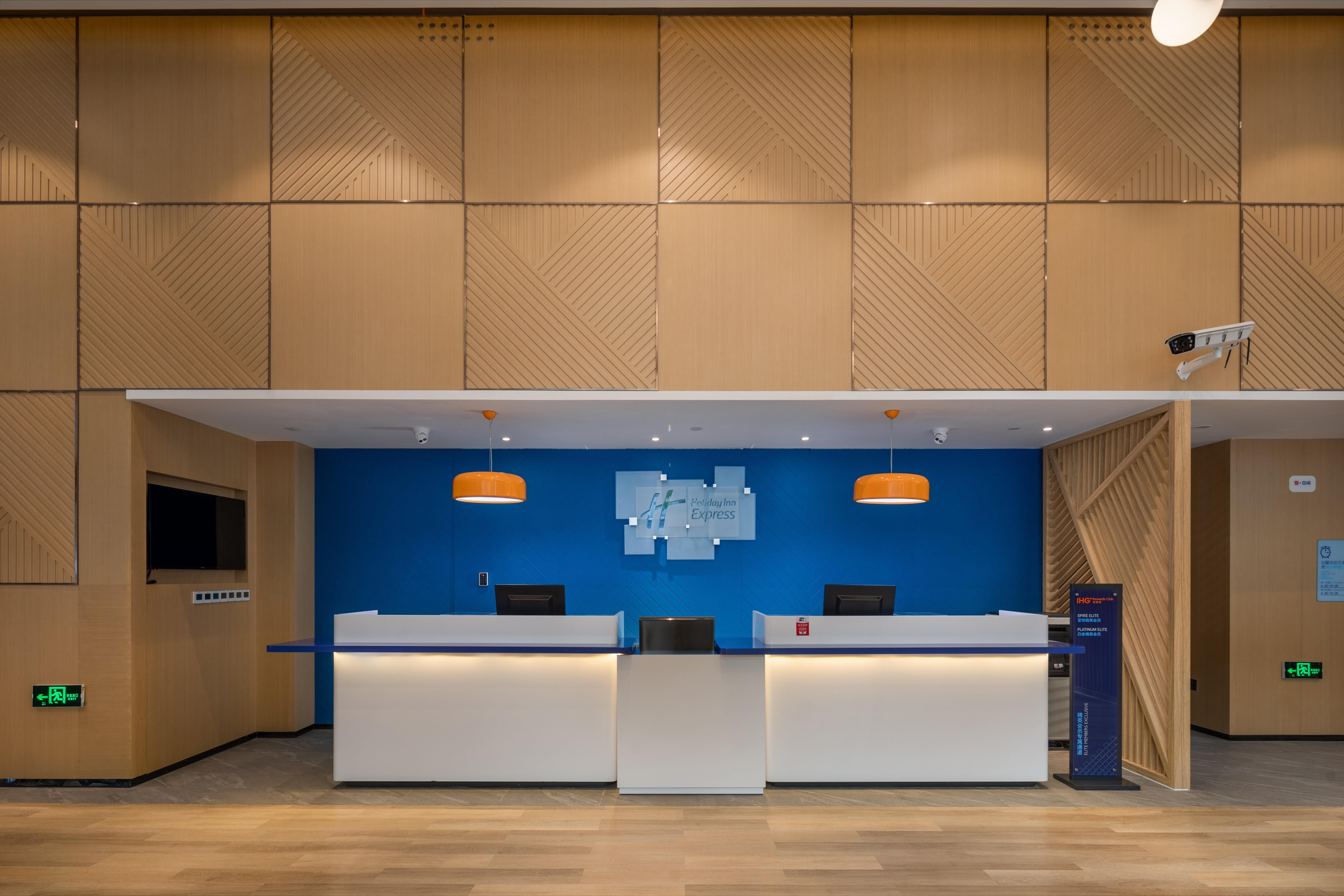Holiday Inn Express Ningbo City Center By Ihg Esterno foto